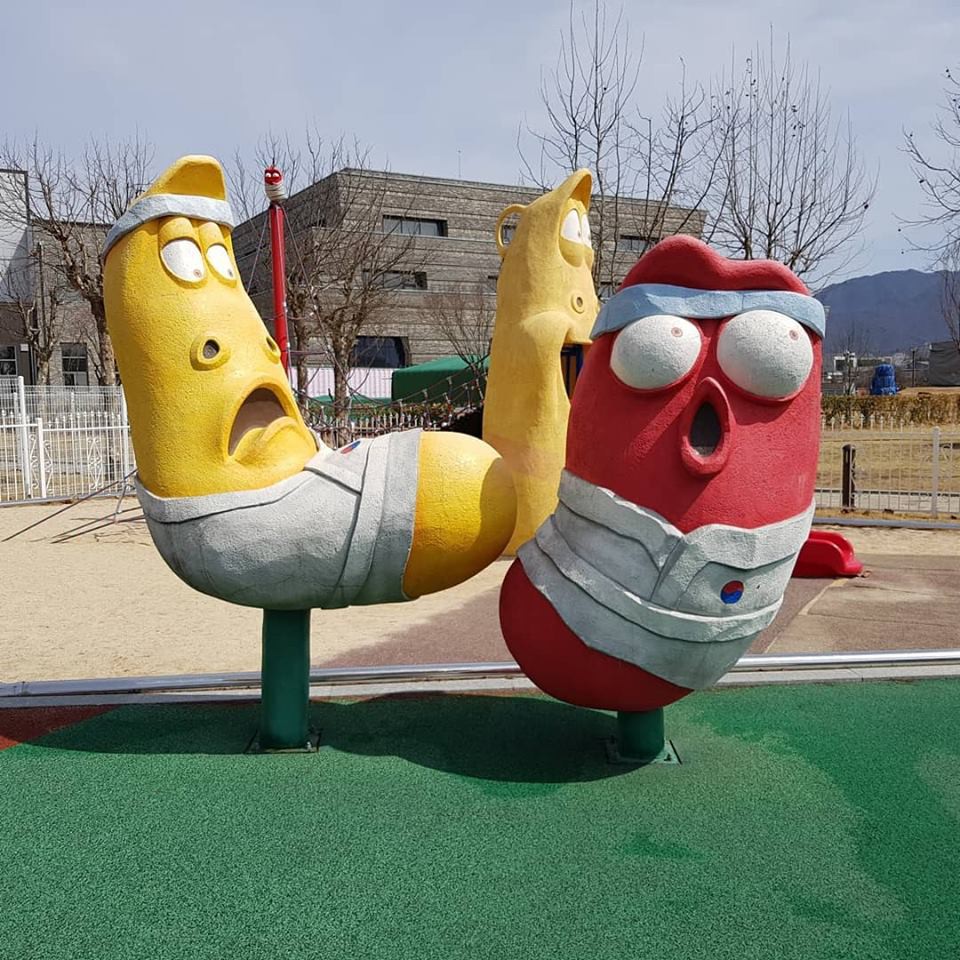 Larva Land官網