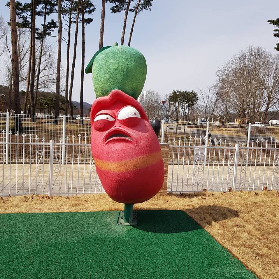 Larva Land官網