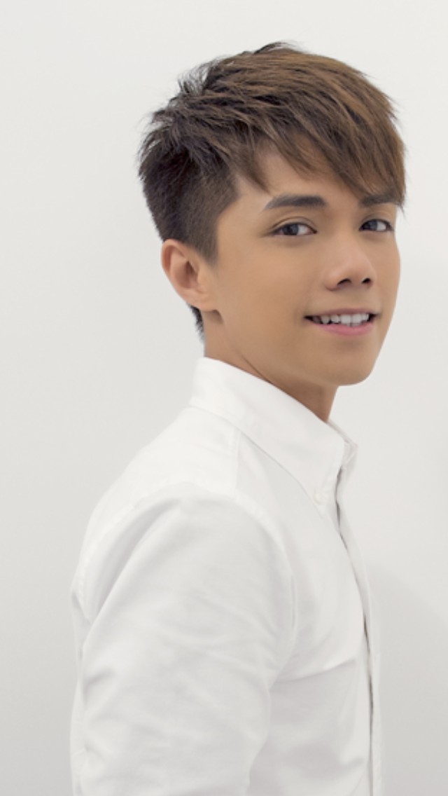 張敬軒 Hins Cheung@FB