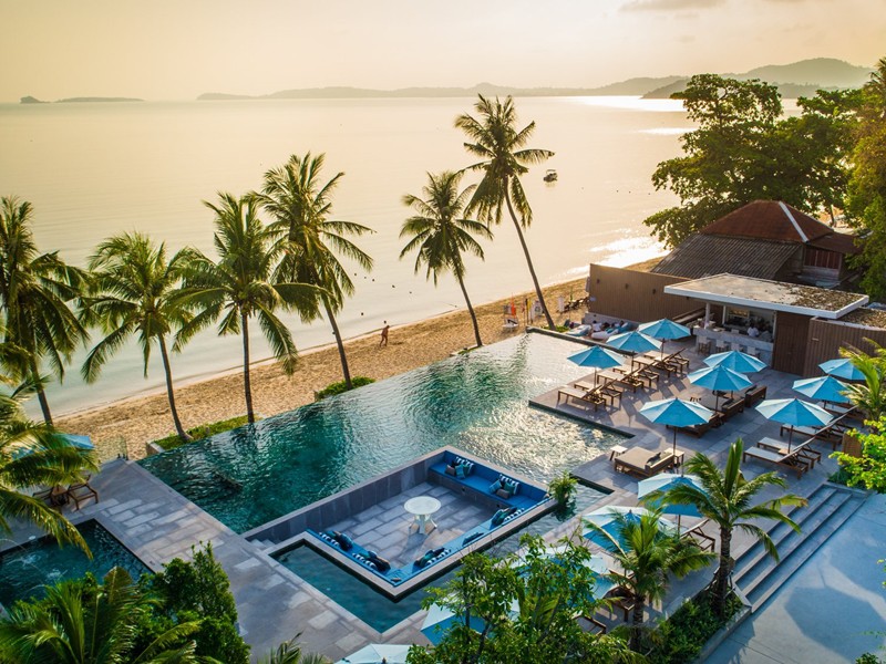 Celes BeachFront Resort官網